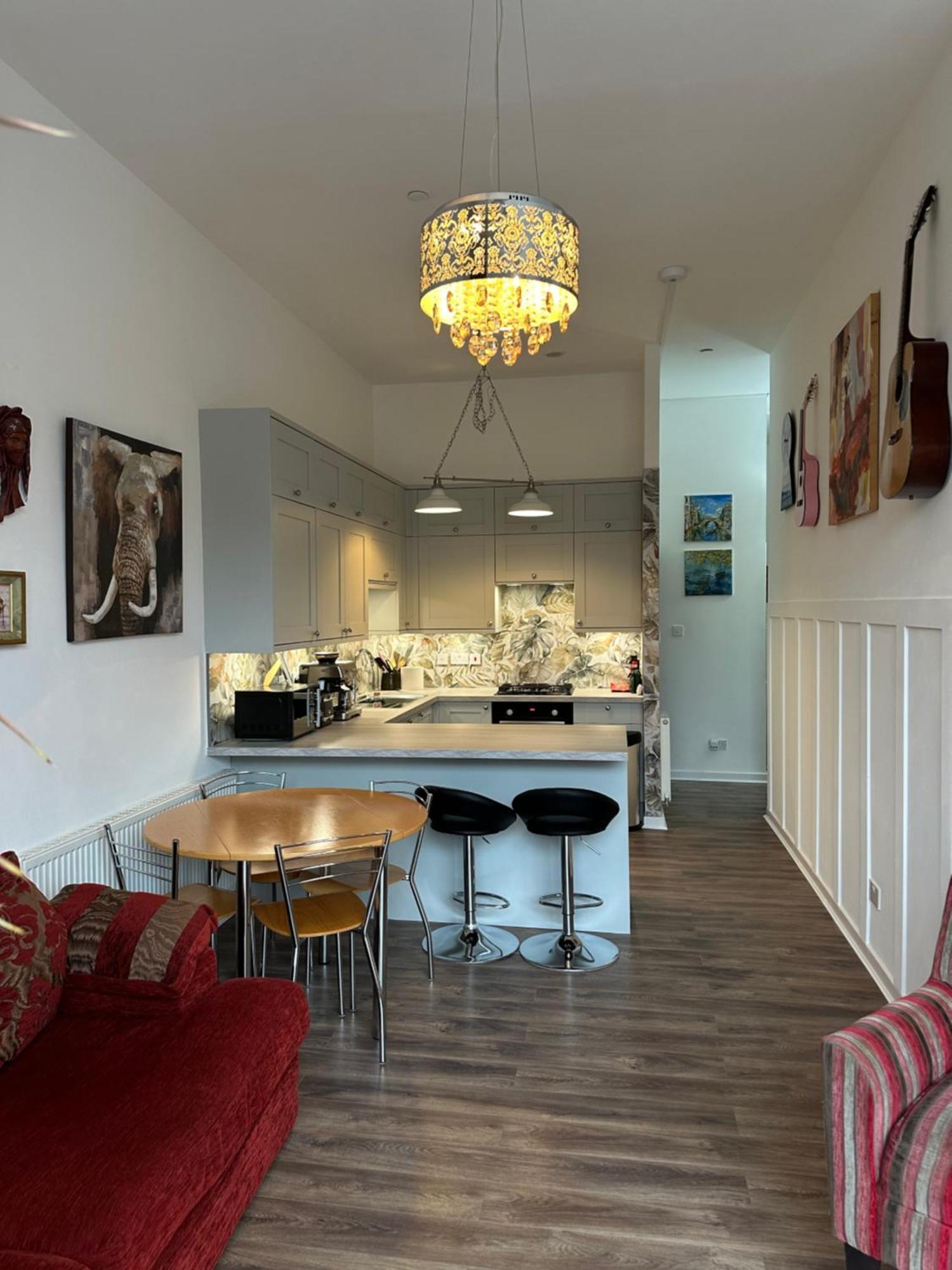 Stunning 2 Bedroom Apartment グラスゴー エクステリア 写真