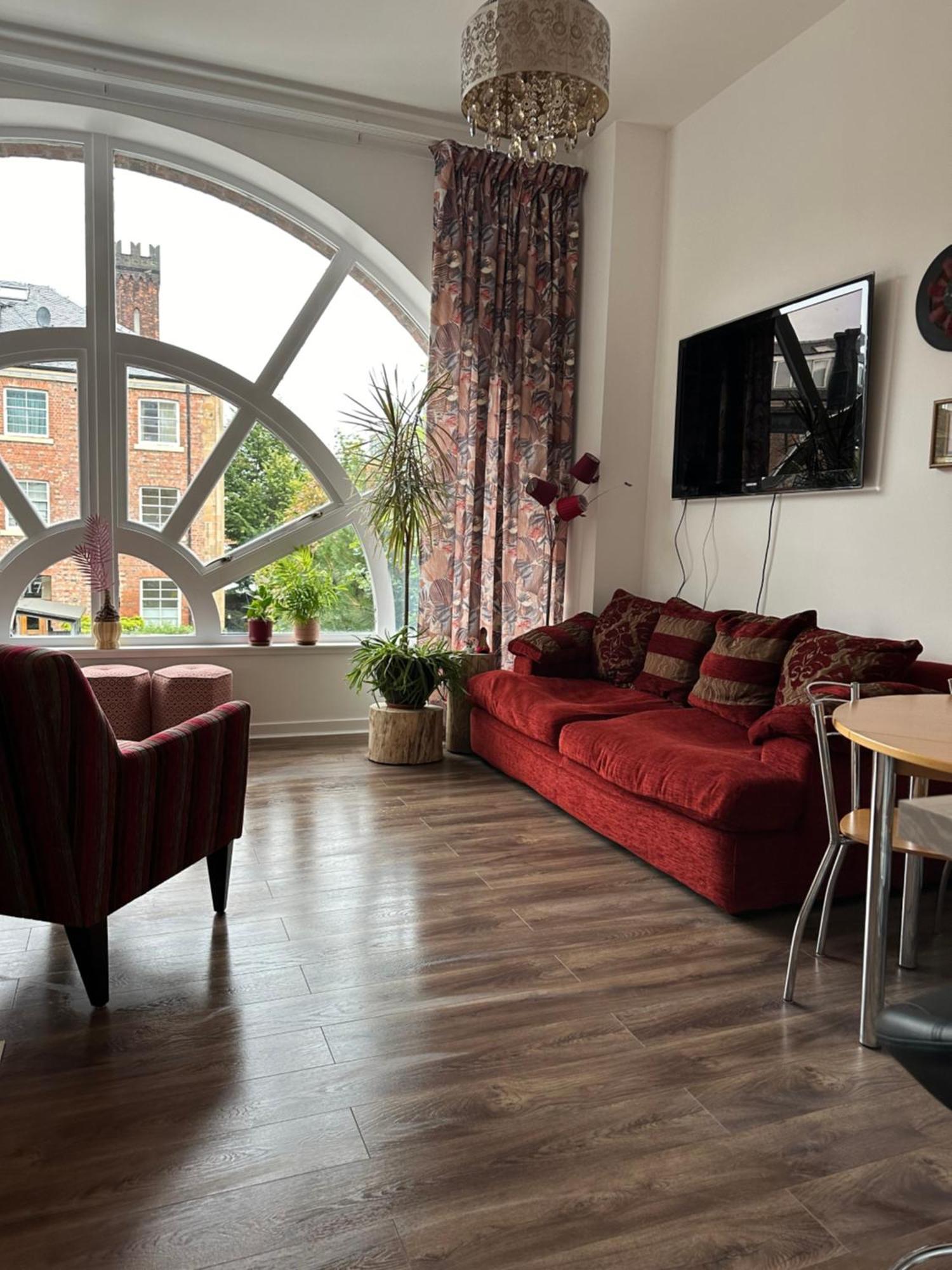 Stunning 2 Bedroom Apartment グラスゴー エクステリア 写真